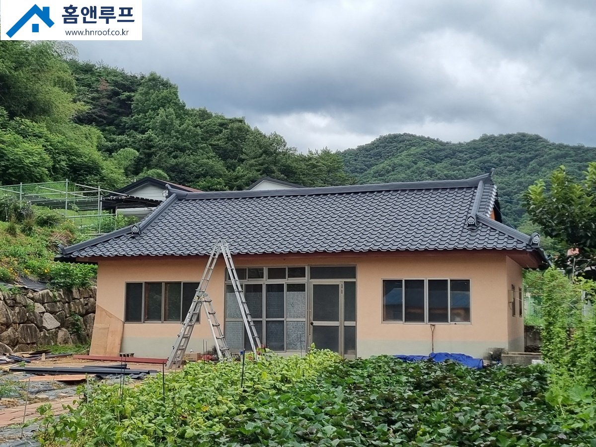 홈앤루프_칼라강판지붕_1_4.jpg