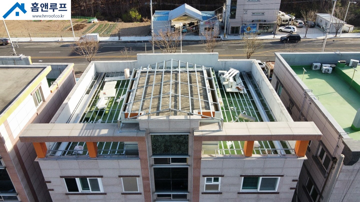 홈앤루프_옥상스틸방수_2_2.jpg